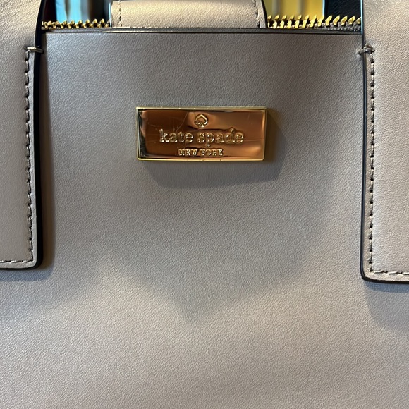 Brand: Kate Spade. Color: Light Gray. Size: 10” (L), 8” (H) - Picture 2 of 4